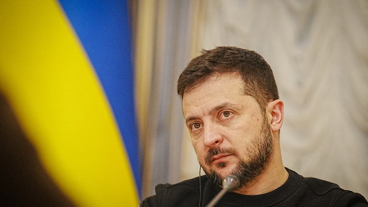 Шоу уродов: Захарова рассказала, зачем Зеленскому устроили гастроли в Европе