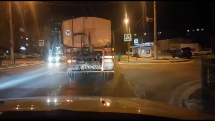 Дороги Читы удобрили рассолом, после чего по ним прошёлся пескотряс