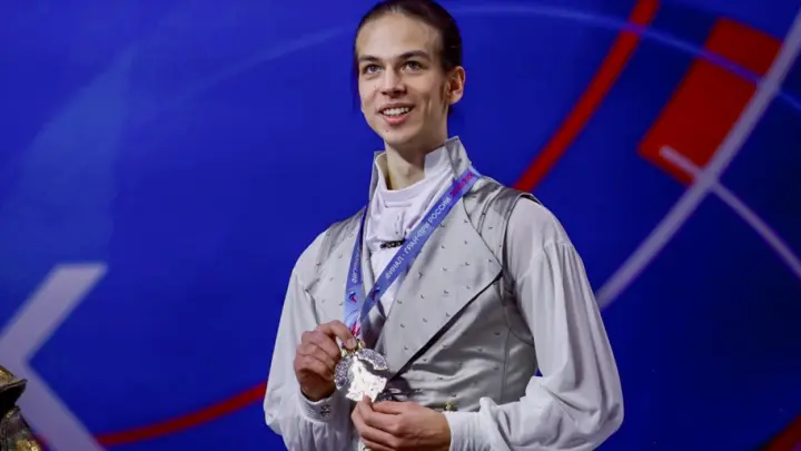 Несмотря на туман в голове — Петя, ты лучший!: 12 фото Гуменника с Гран-При России