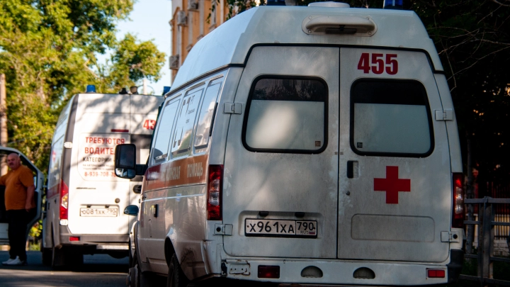 В Подмосковье девочка выпила машинное масло и попала в больницу