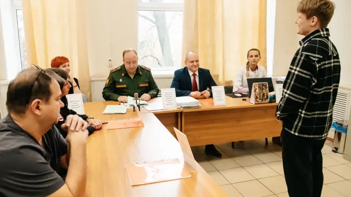 Глава муниципалитета посетил заседание призывной комиссии в городском округе Пушкинский Глава муниципалитета посетил заседание призывной комиссии в городском округе Пушкинский