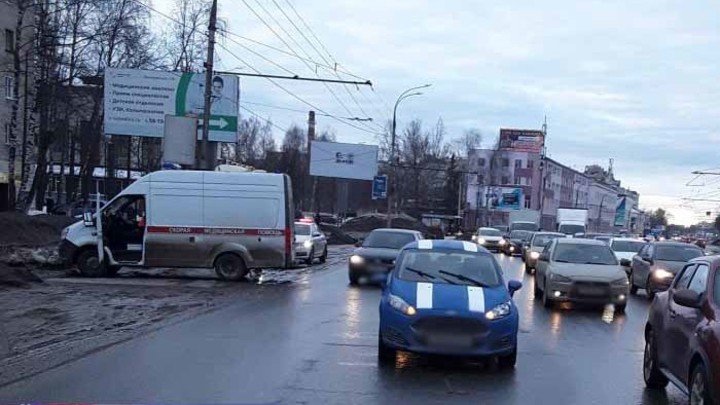 В Иванове школьник попал под колеса автомобиля