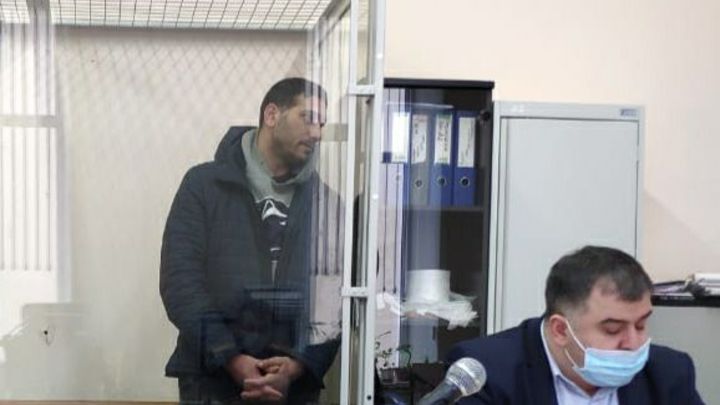 Стал гражданином: почему не депортировали мигранта, убившего 24-летнего студента в Петербурге