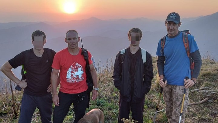 Туристы из Екатеринбурга заблудились на хребте Аибга под Сочи