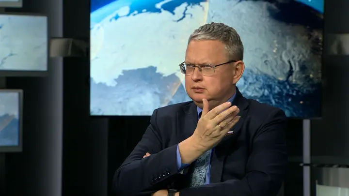 Делягин сделал важное объявление. С дрожащим сердцем: Дорогие друзья, случилось непредсказуемое