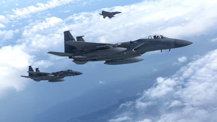 Зачем США перебросили истребители в Польшу: Военный эксперт раскрыл стратегию Вашингтона