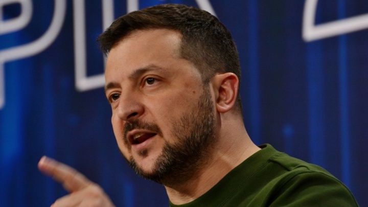 Зеленский анонсировал новые удары по территории России после провала диверсий ВСУ