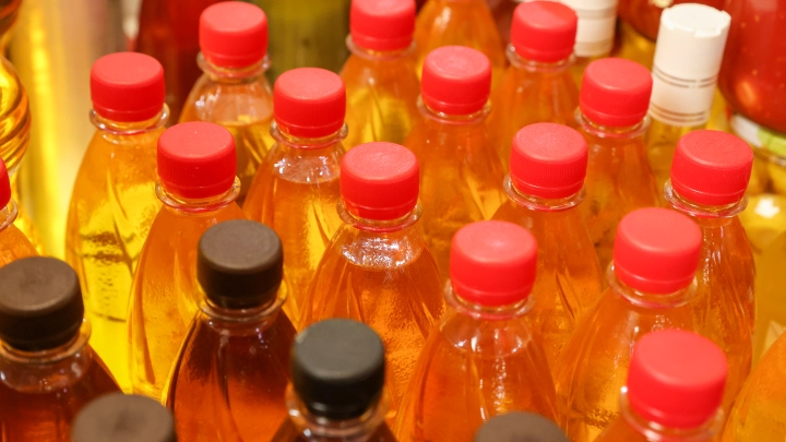 Аналитики: высокие цены на сырьё делают невыгодной переработку подсолнечника в России