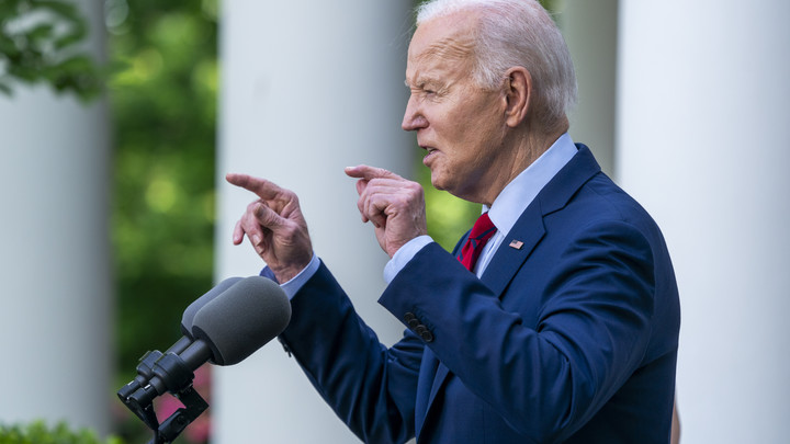 Байден нашёл слабое место в дружбе России и Китая. Удар получился сильным, но в Пекине нашли решение