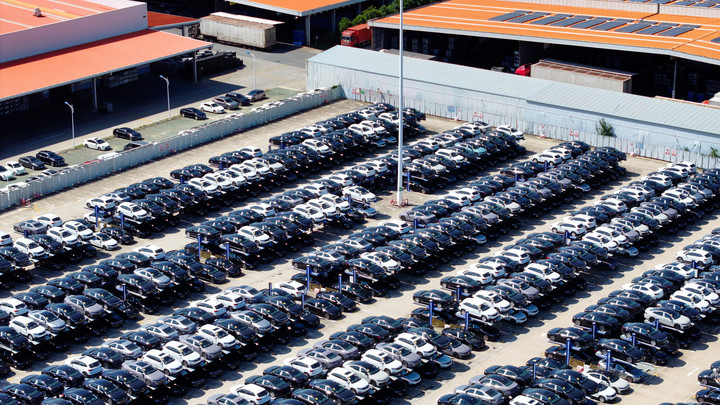 Volkswagen хочет закрыть три завода из десяти в ФРГ