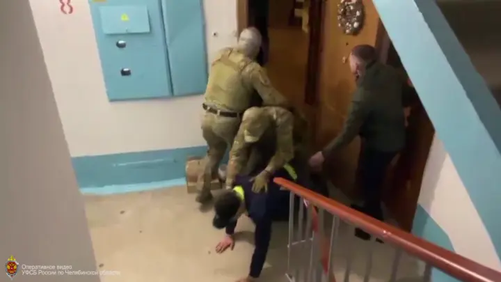 Высокопоставленного сотрудника Ростехнадзора задержали за 16 преступлений