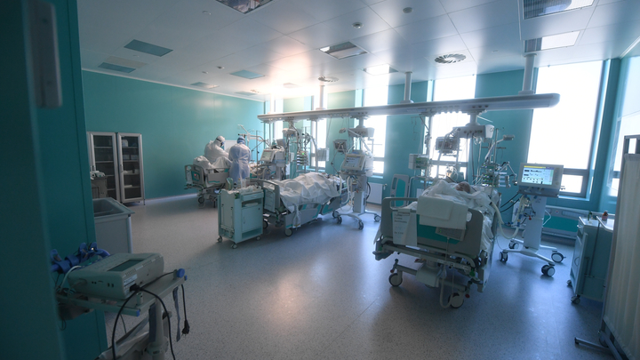 Рекордная смертность в ковид-госпиталях: ростовский врач рассказал о состоянии пациетов