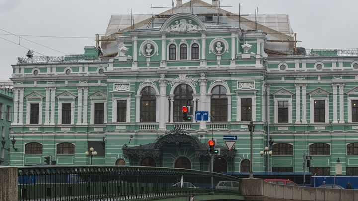 Оставил телефон и уехал: в Петербурге бесследно исчез режиссер БДТ имени Товстоногова