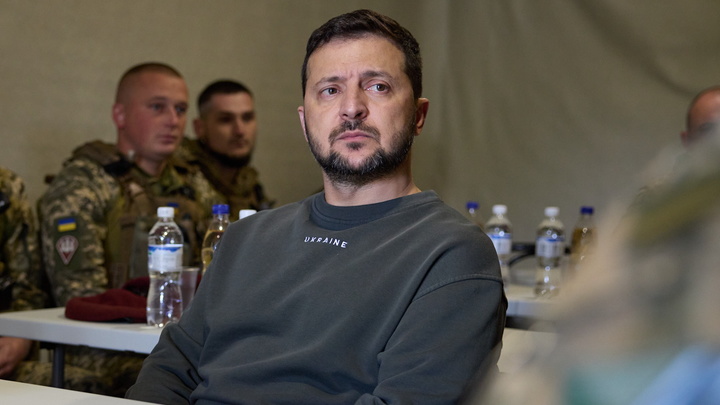 Валерий Залужный нашёлся и тащит Зеленского на дно. Поток уже не остановить