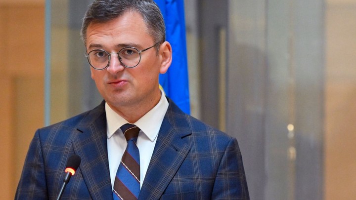 МИД Украины сравнил Запад со стадом слонов