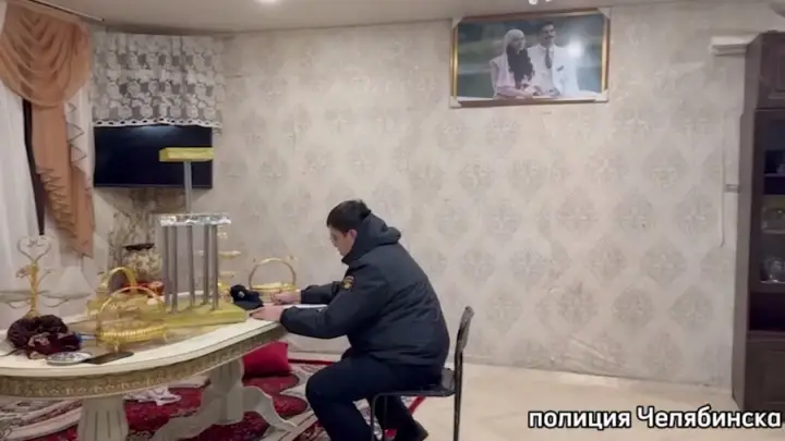 Из цыганского поселка в Челябинске силовики увезли 25 человек