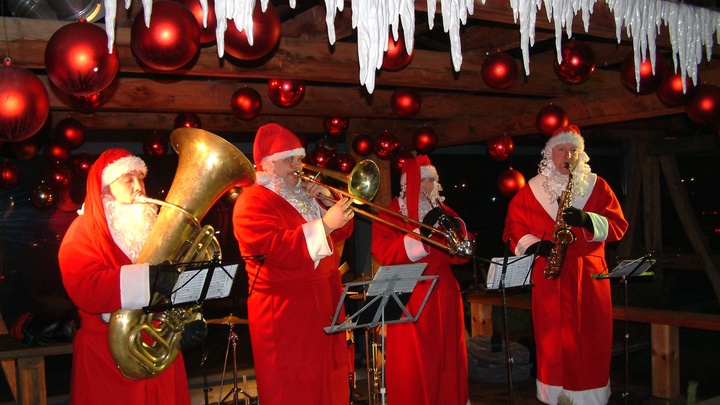 Новогодняя ночь в ресторанах Красной поляны обойдётся от 25 до 40 тысяч на человека