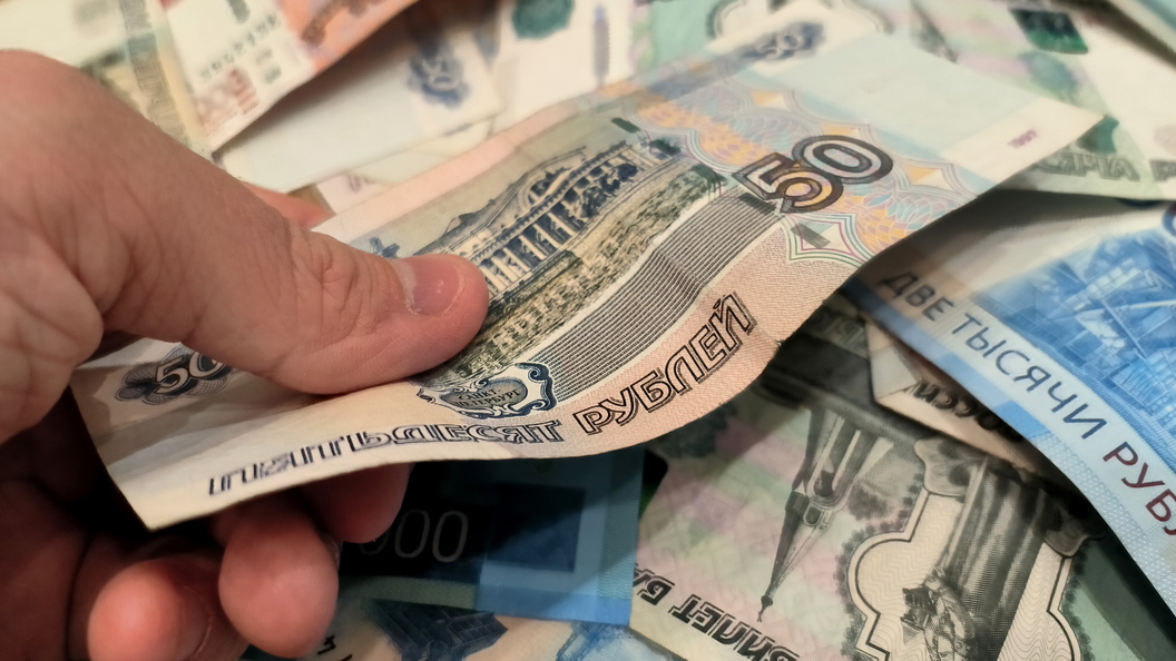 Экономист раскрыл правду о росте зарплат в России: Даже близко не так