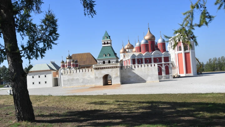 Представления и игры: какие программы для детей предлагает кинопарк Москино