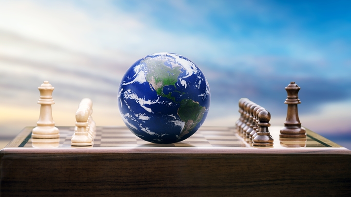 Хазин дал совет жадным, наглым и не очень умным: Ребята, вы там определитесь!