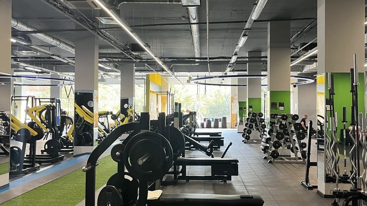 Фитнес, бассейны, секции: появился список спортивных организаций для получения налогового вычета