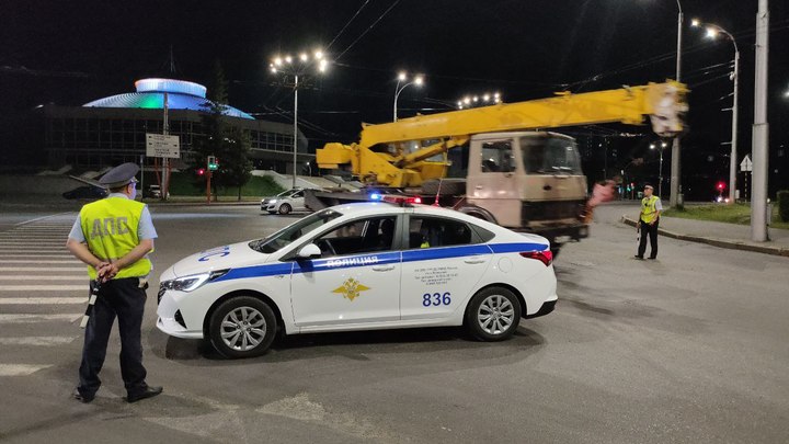 Ночью было остановлено движение по Красноармейскому мосту в Кемерове