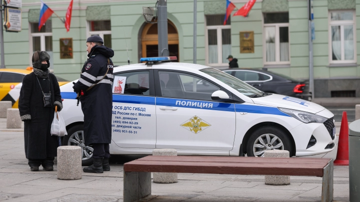 76-летнего пенсионера задержали за развращение маленьких девочек