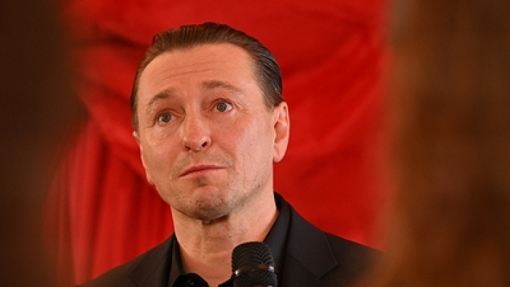 Сергей Безруков ответил на нападки узбеков, обвинивших его в передразнивании