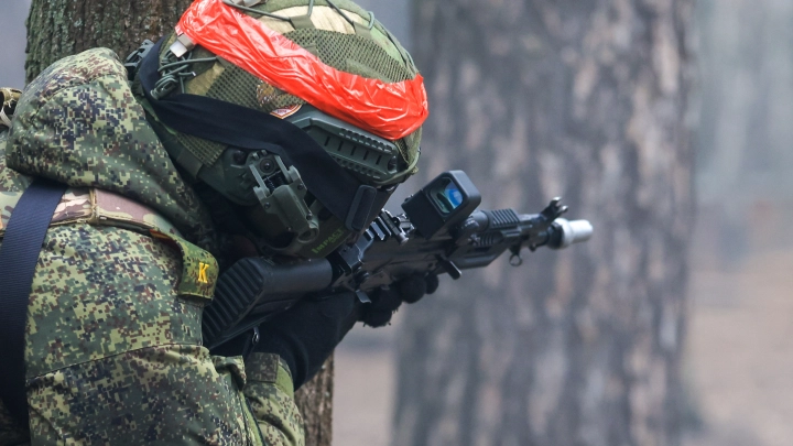 Ефрейтор-штурмовик Чупин неделю один удерживал позицию в зоне СВО