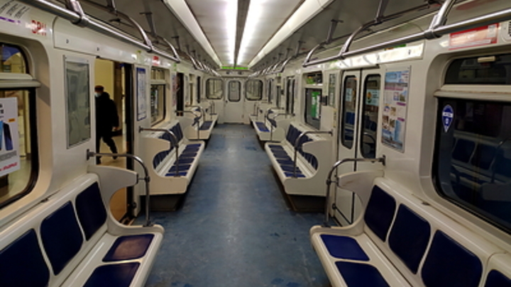 Стал известен график работы метро в Новосибирске в новогоднюю ночь