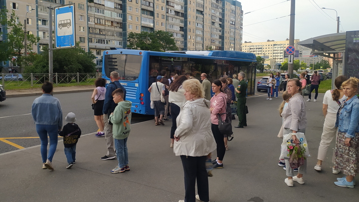 В Самаре на автобусных маршрутах дефицит водителей