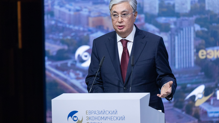 Токаев: Впервые за полвека мы столкнулись с перспективой применения ядерного оружия