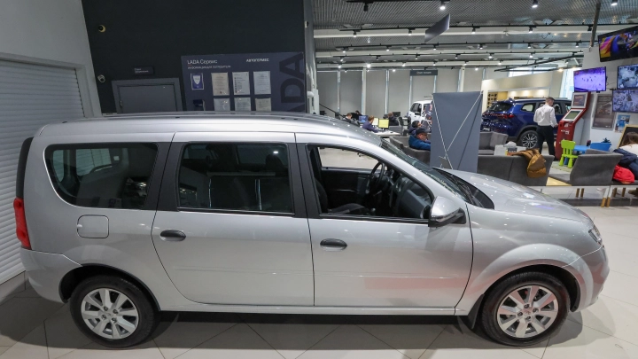 Росстандарт нажал на тормоз: Lada Largus могут снять с производства из-за смертельно-опасного дефекта