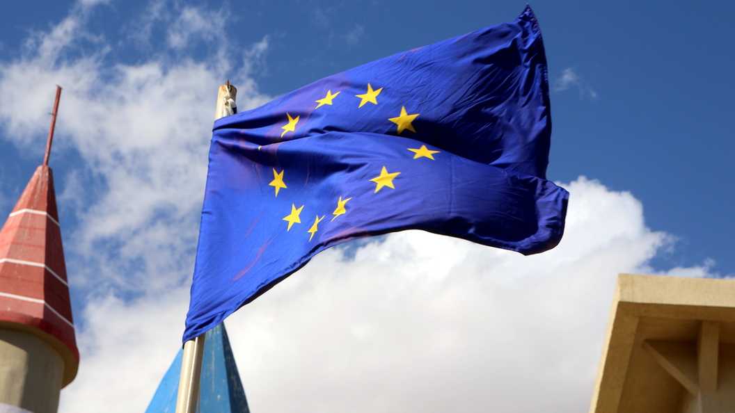 В ЕС отклонили просьбу Трампа ввести 100%-е пошлины против Китая и Индии