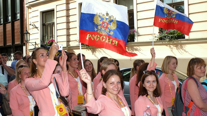 Жителей Латвии будут лишать гражданства за поддержку спецоперации