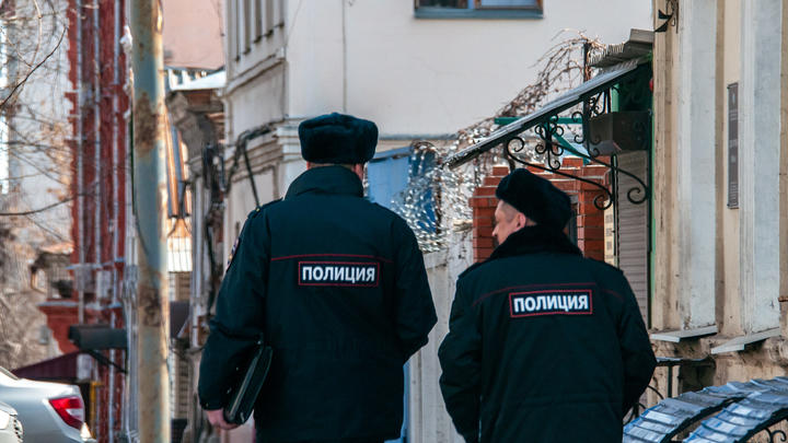 В Хабаровске мигрант сбил двух сотрудников ФСБ, уходя от погони