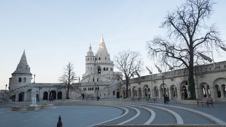 Венгерский МИД выдал опасный военный сценарий: Спасёт только мир на востоке