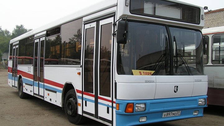 В Екатеринбурге годами стоят без дела 140 автобусов