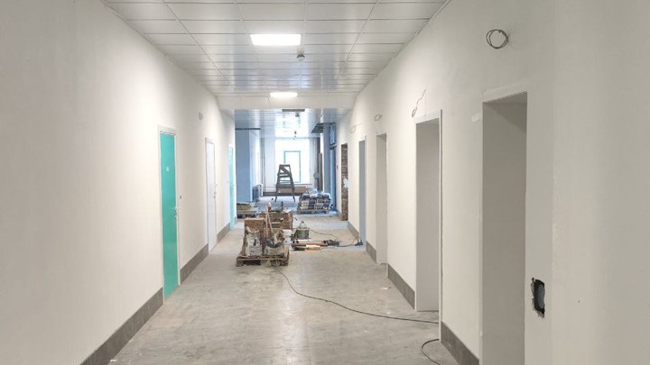 В Чулыме близится к финалу стройка поликлиники с отделением восстановительного лечения по нацпроекту