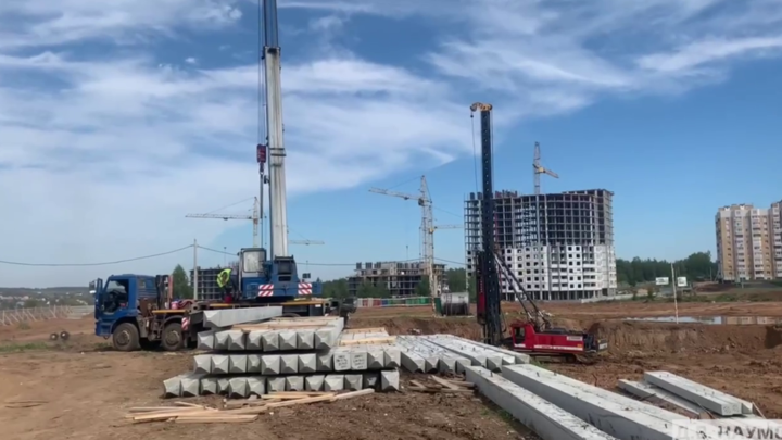 Новую школу в Веризино не сдадут к сентябрю из-за нехватки рабочих