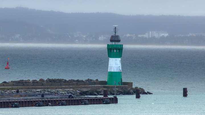 Северный поток - 2 расколол Европу: Париж и Берлин пытаются договориться