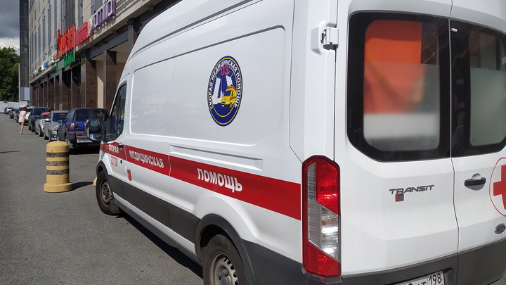 В Академическом районе Екатеринбурга обнаружили труп мужчины