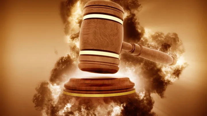 Недвижимость под запретом: квартиру Дудя* арестовали из-за долгов. Подробности