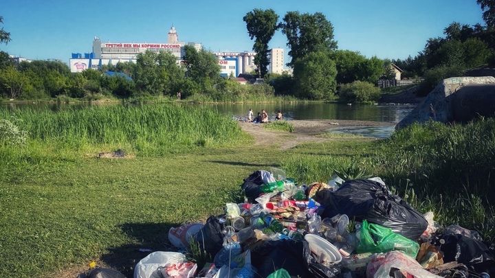 Рекультивация крупной свалки в Челябинской области откладывается