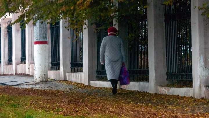 Многодетной сибирячке отказали в пенсии из-за родившегося под Киевом сына