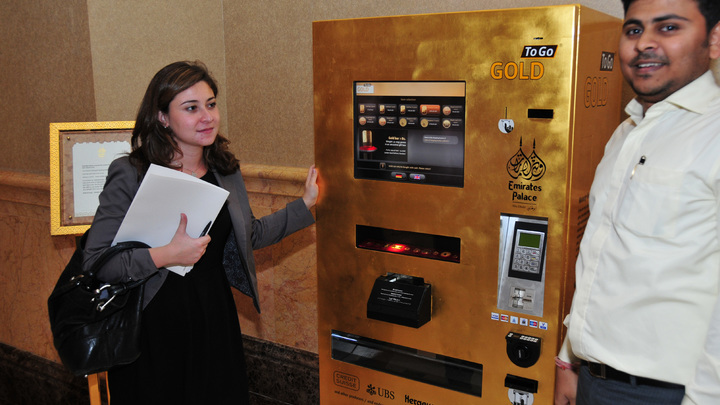 Хочешь золота? Подходи, не стесняйся: Турист назвал топ-4 странных вещей, которые есть только в Дубае