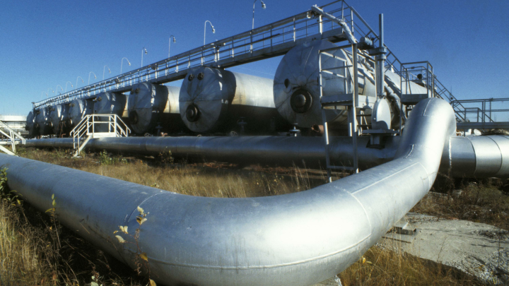 Чехия завершила модернизацию трубопровода TAL для отказа от нефти из России