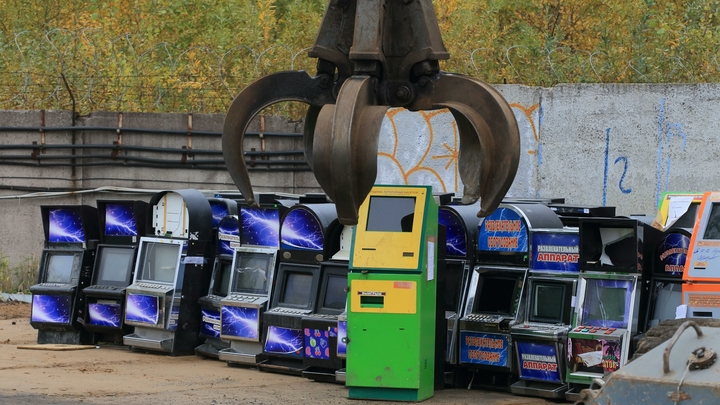В Абинске местная жительница с подельниками «держала» подпольный игорный бизнес