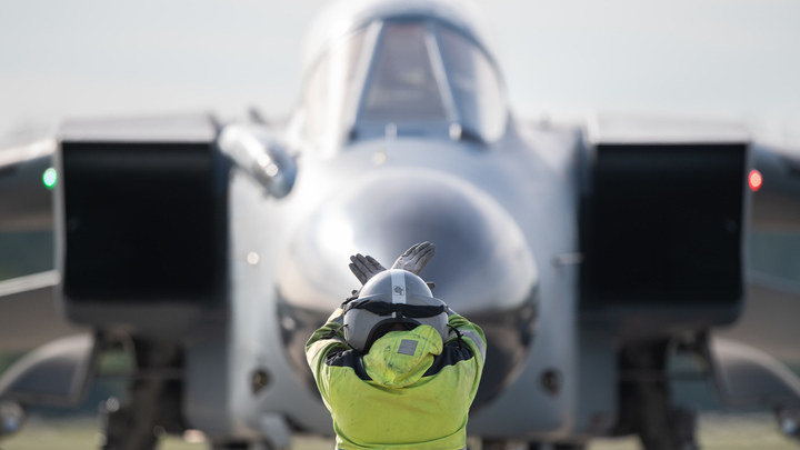 Чувствую себя мишенью: США набивают Германию ядерными бомбами. Немцы недовольны