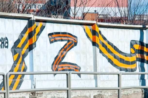 В Сочи открылась фотогалерея, посвящённая погибшим Героям спецоперации